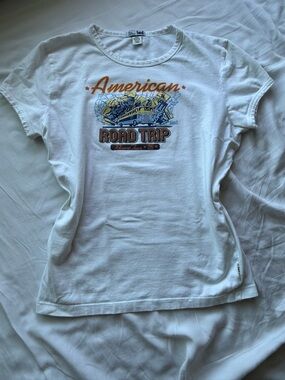 Vintage Y2K Women’s L.E.I. Western Style Graphic Baby Tee Sz. L